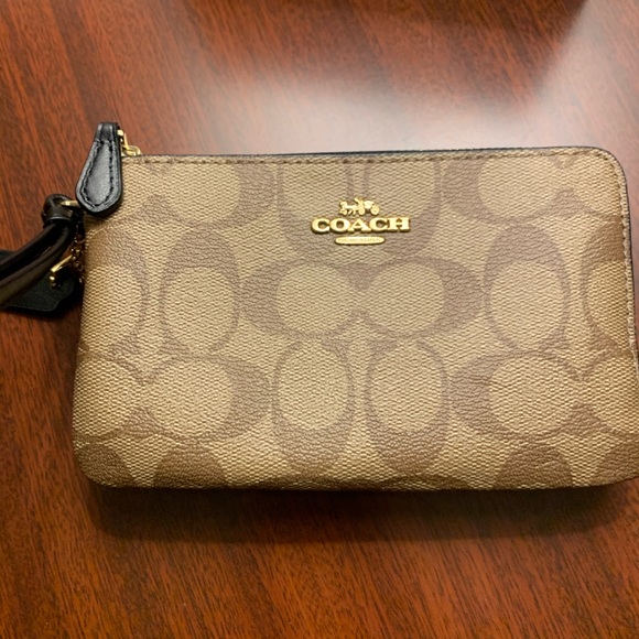 NWT Classic Coach Double Zip Wallet/Wristlet - Picture 4 of 8